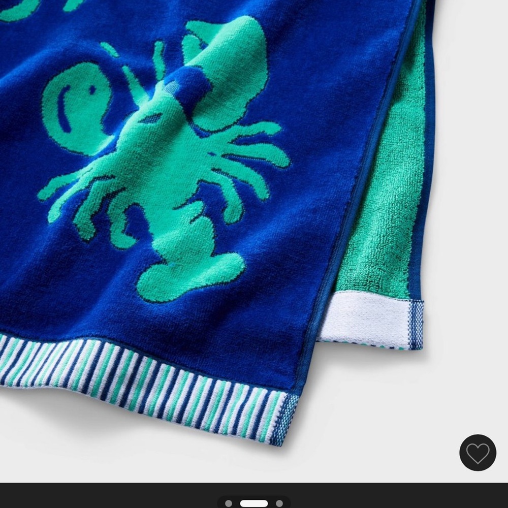 Lobsters Beach Towel Cobalt Blue - Roller
Rabbit x Target - Picture 2 of 3